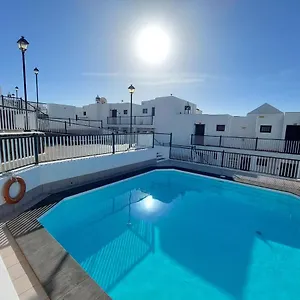 caletn-lanzarote-apartment.in-canary-islands.com/